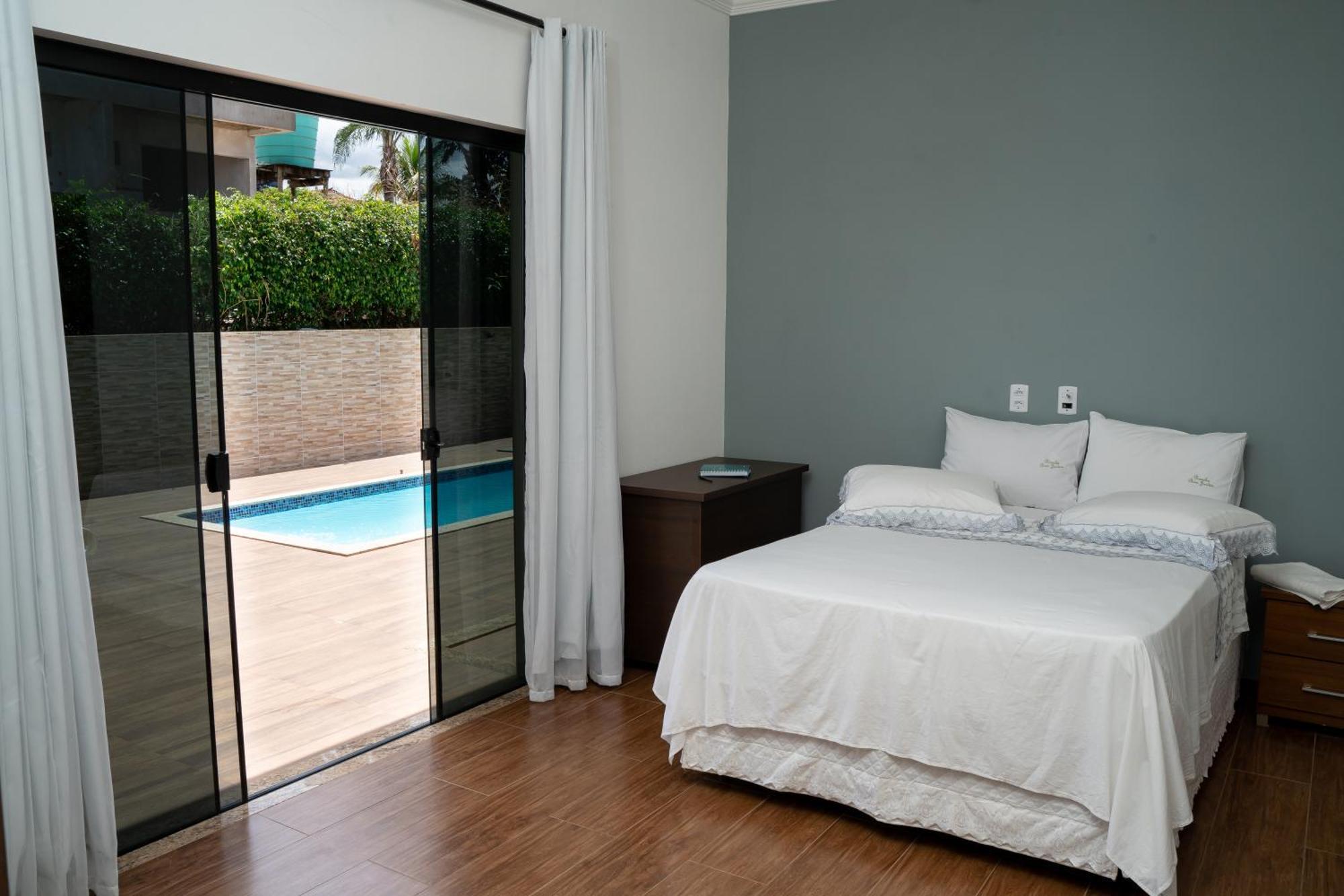 Casa Com Piscina Vista Para Lago, 03 Quartos Confortaveis Capitólio Dış mekan fotoğraf