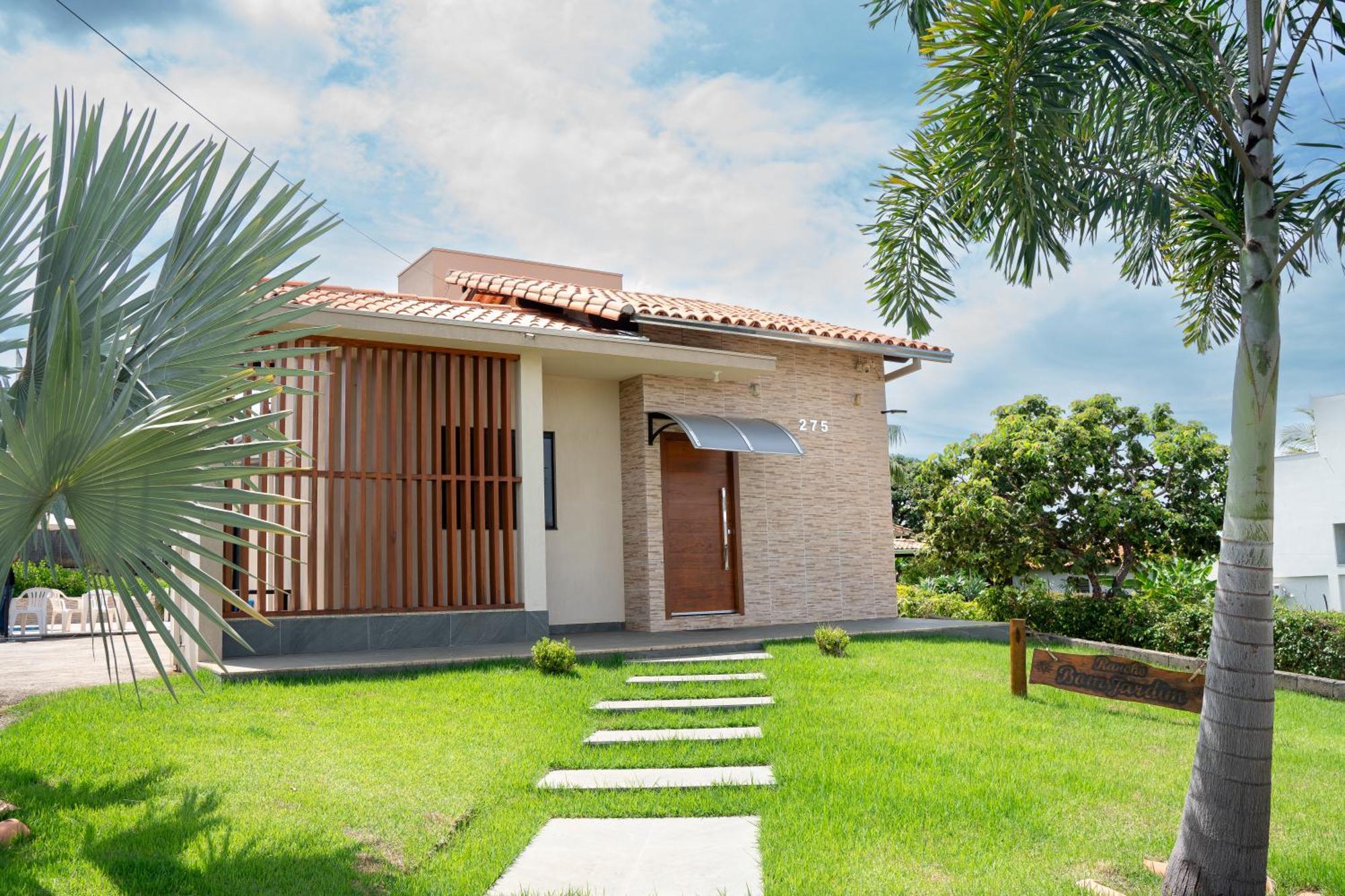 Casa Com Piscina Vista Para Lago, 03 Quartos Confortaveis Capitólio Dış mekan fotoğraf